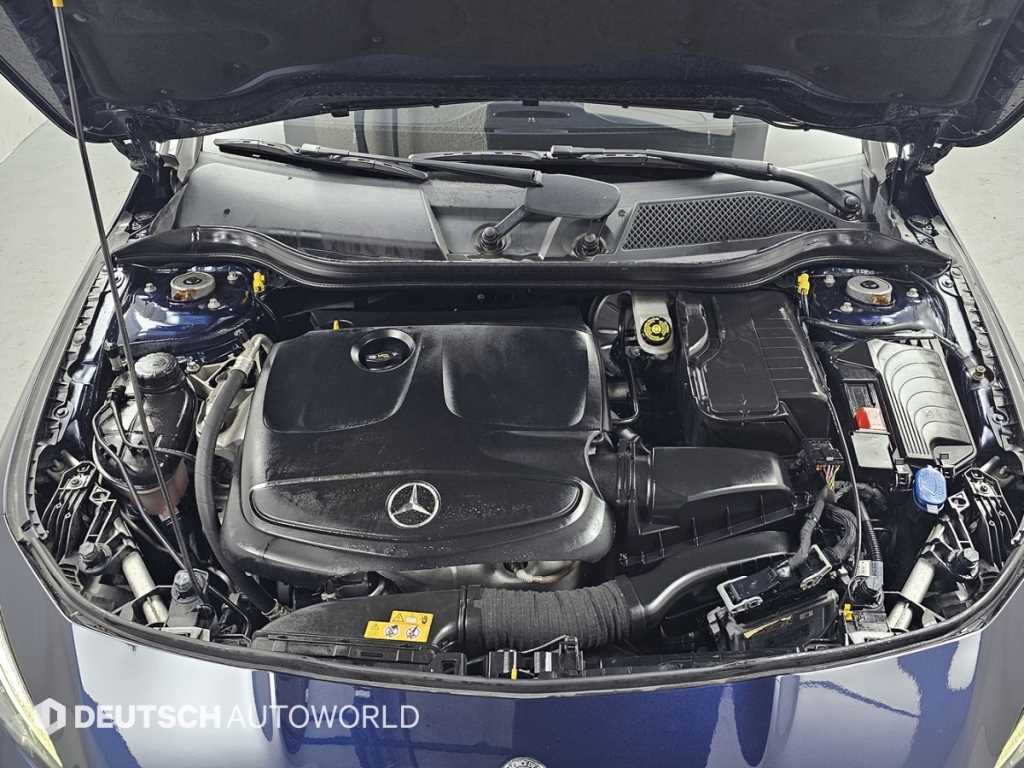 Mercedes Benz CLA Class - Vista 6