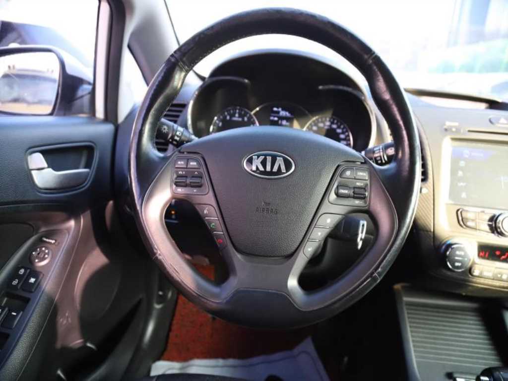 KIA K3 - Vista 7