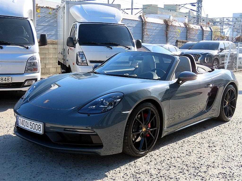 Porsche 718 - Vista 6