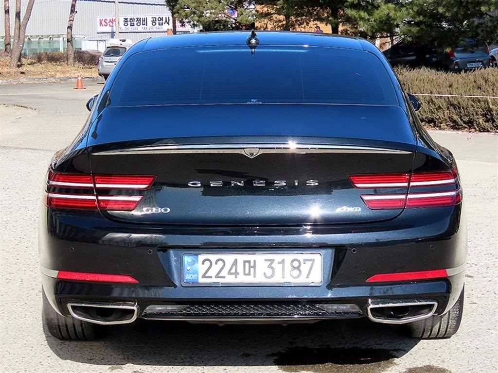 Genesis G80 - Vista 4