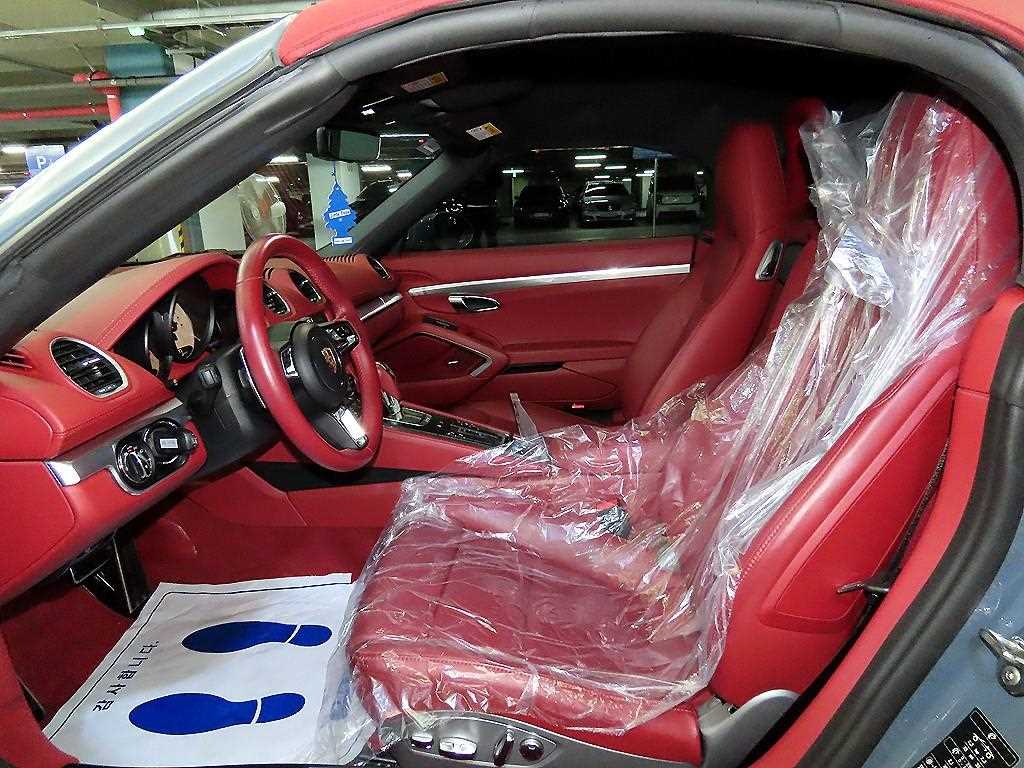 Porsche 718 - Vista 8