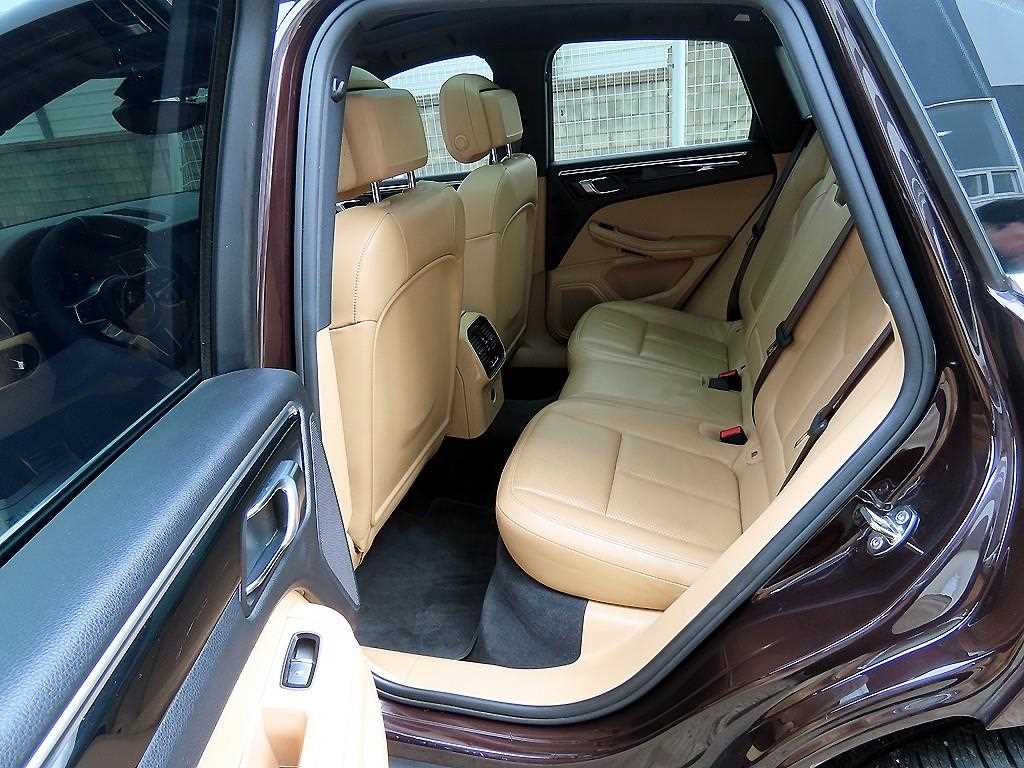 Porsche Macan - Vista 6