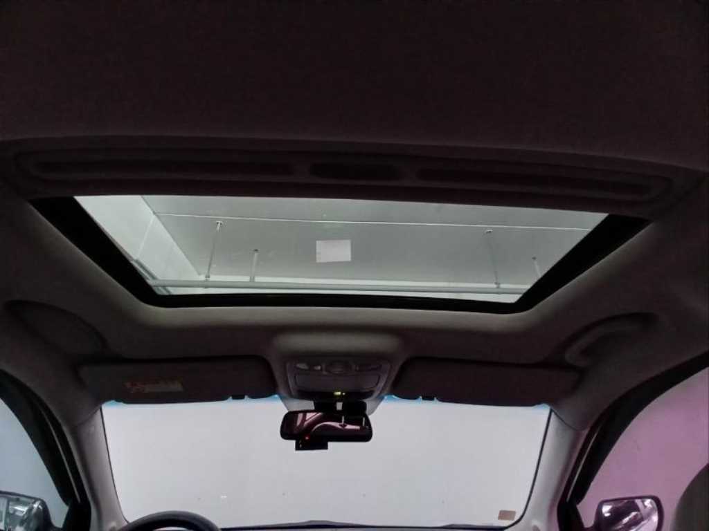 KIA Carnival 2012 Blanco - Importación desde Corea - HF Imports Iquique - Foto 14