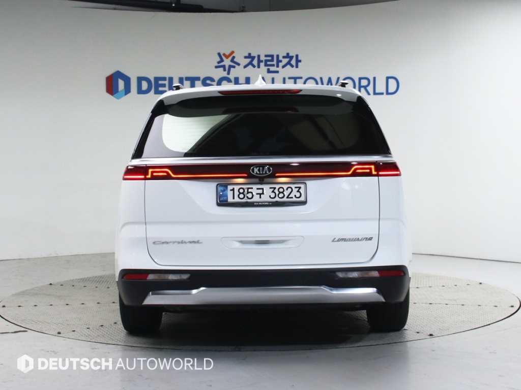 KIA Carnival - Vista 4