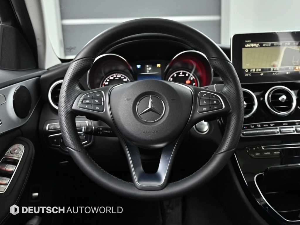 Mercedes Benz C Class 2018 Blanco - Importación desde Corea - HF Imports Iquique - Foto 13