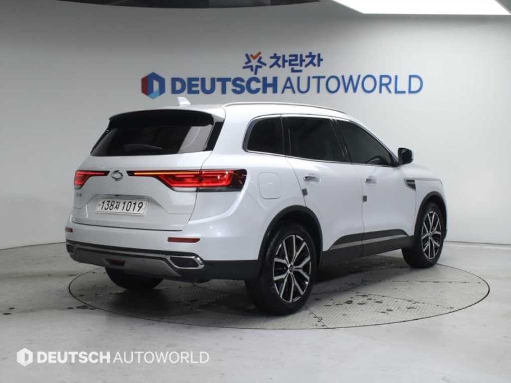 SAMSUNG QM6 - Vista 2