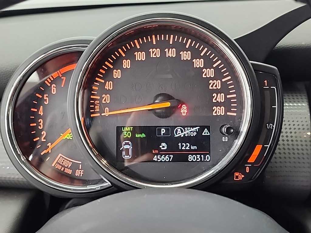 Mini Cooper - Vista 6