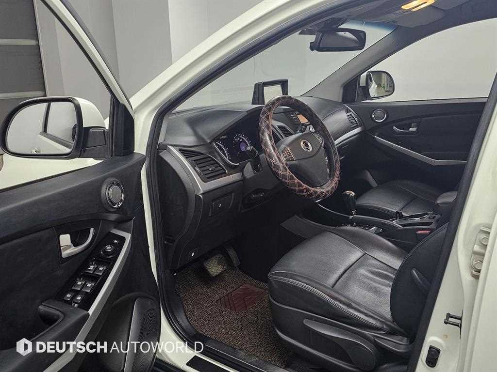 Ssangyong Korando - Vista 11