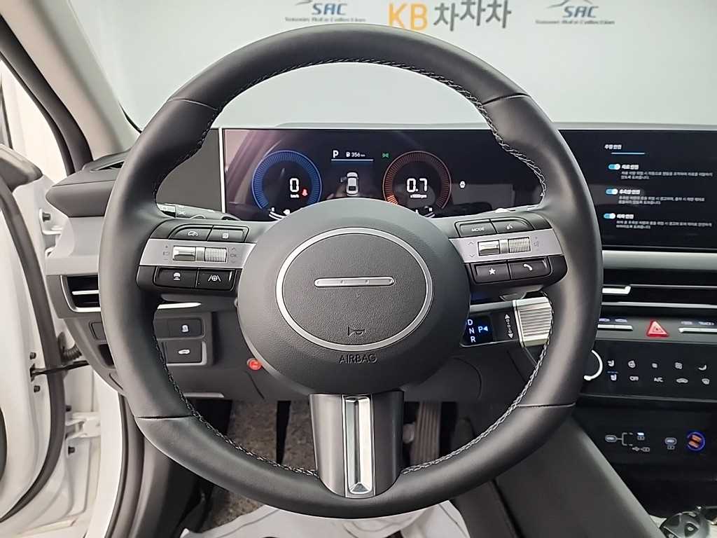 HYUNDAI Sonata - Vista 9