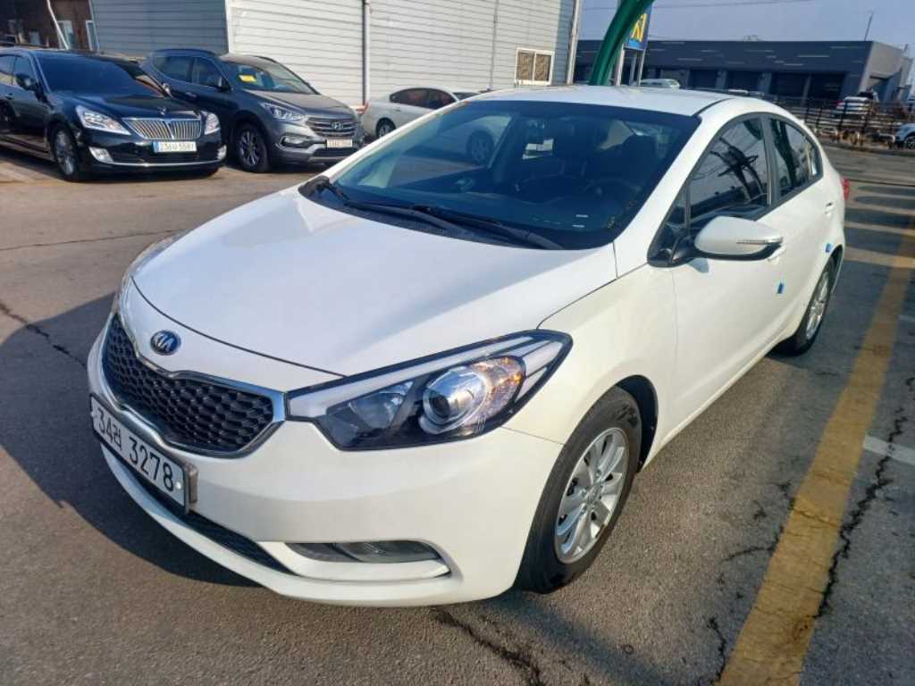 KIA K3 2014 Blanco - Importación desde Corea - HF Imports Iquique - Foto 1