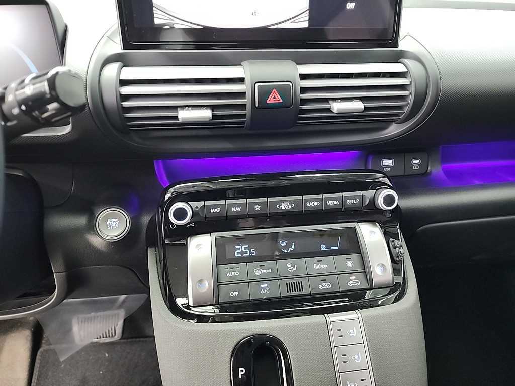 HYUNDAI Casper - Vista 10