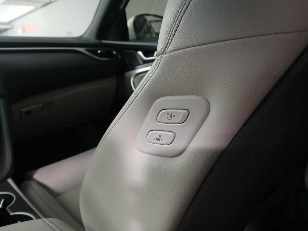 Genesis G70 2022 Blanco - Importación desde Corea - HF Imports Iquique - Foto 15