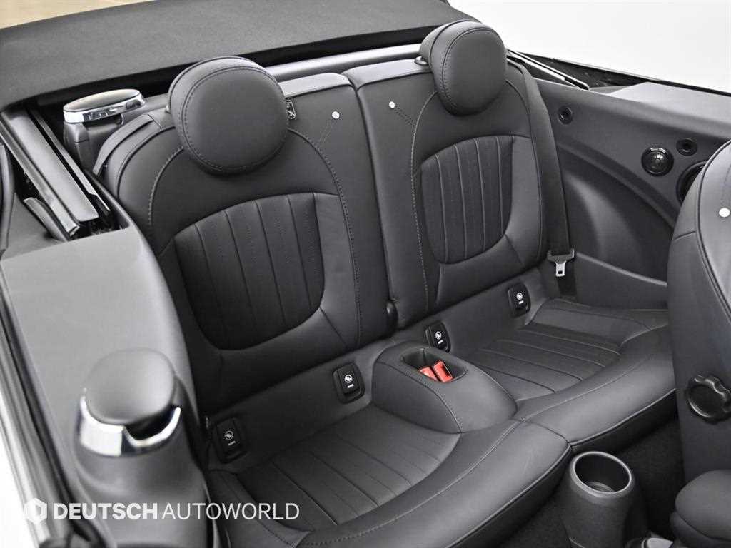 Mini Cooper Convertible - Vista 12