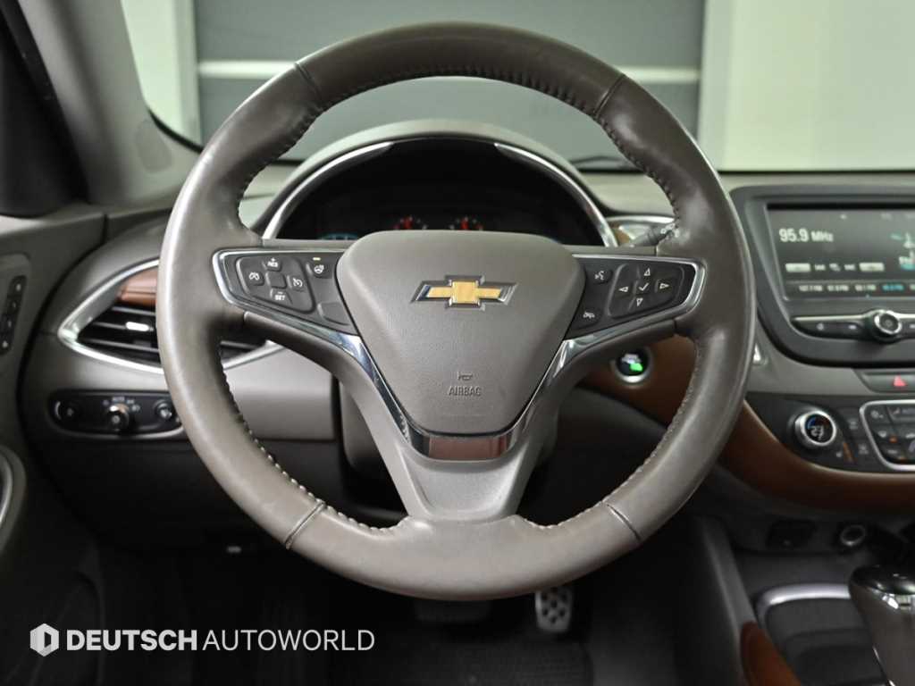 Chevrolet Malibu 2017 Blanco - Importación desde Corea - HF Imports Iquique - Foto 13