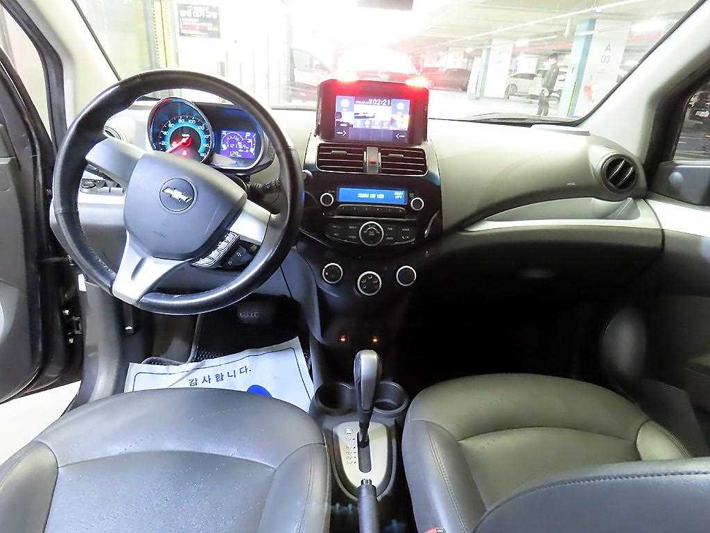 Chevrolet Spark - Vista 10