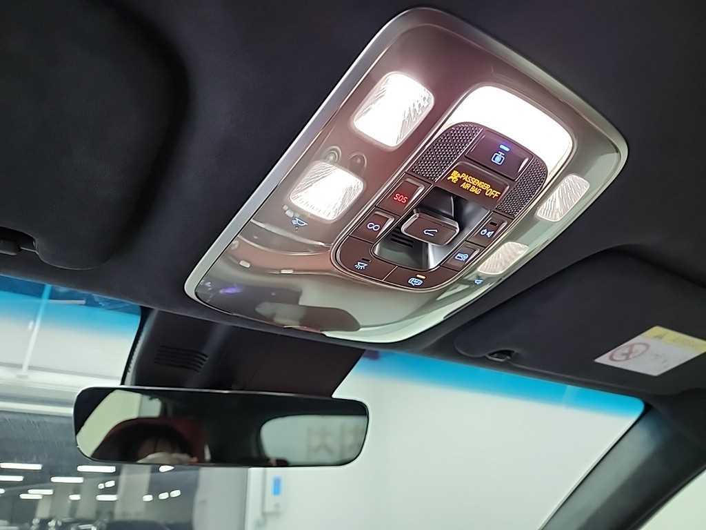 Genesis GV70 2021 Blanco - Importación desde Corea - HF Imports Iquique - Foto 17