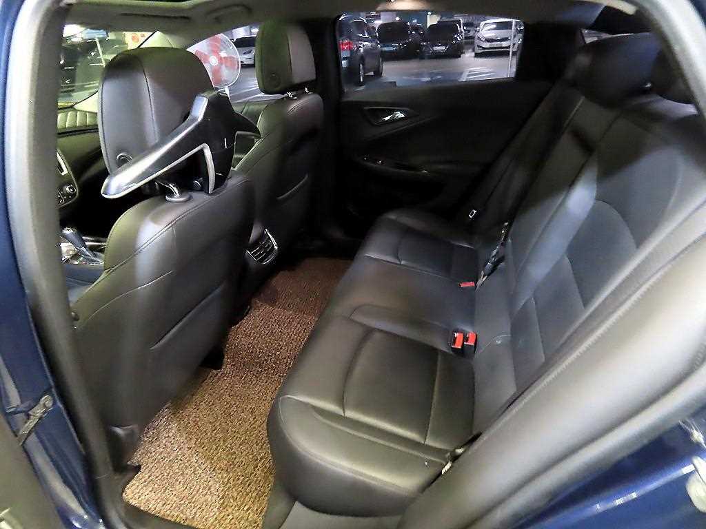 Chevrolet Malibu - Vista 7