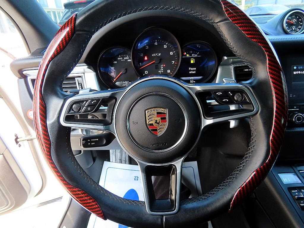 Porsche Macan - Vista 8