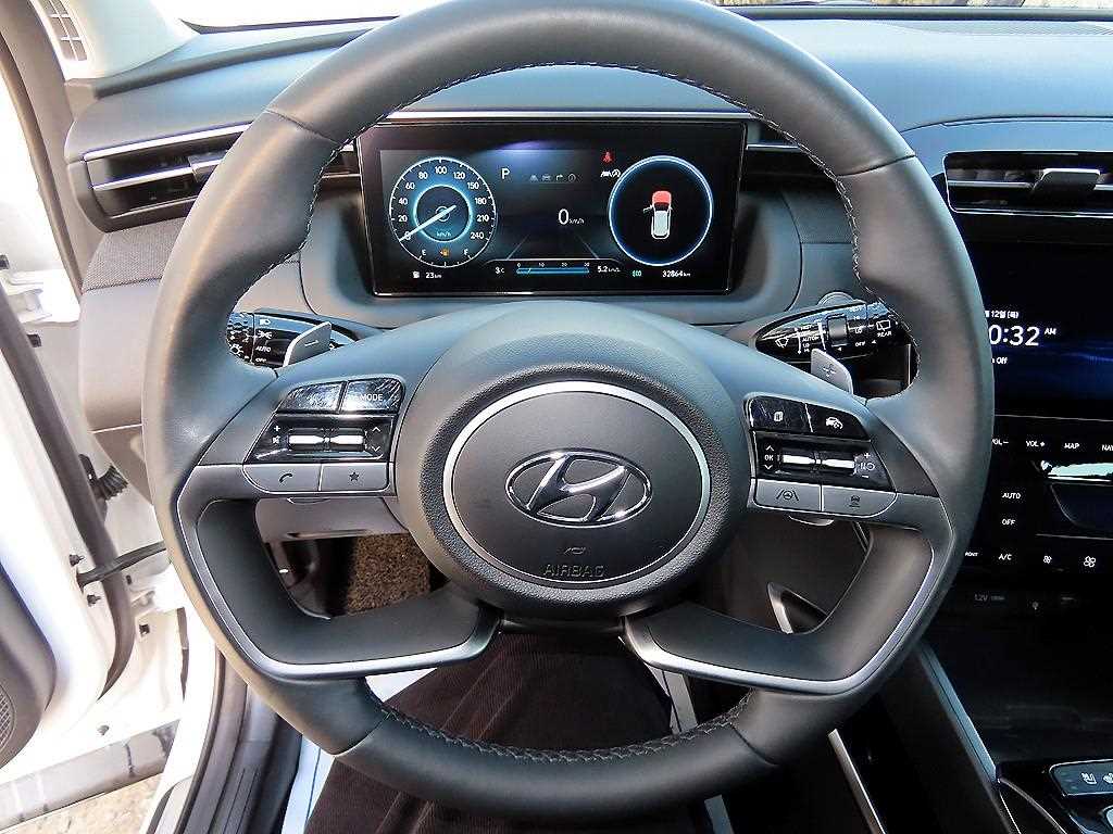 HYUNDAI Tucson - Vista 8