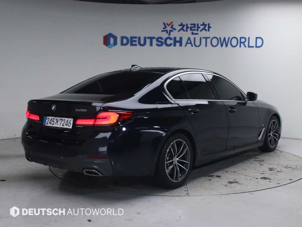 BMW 5 Series - Vista 4