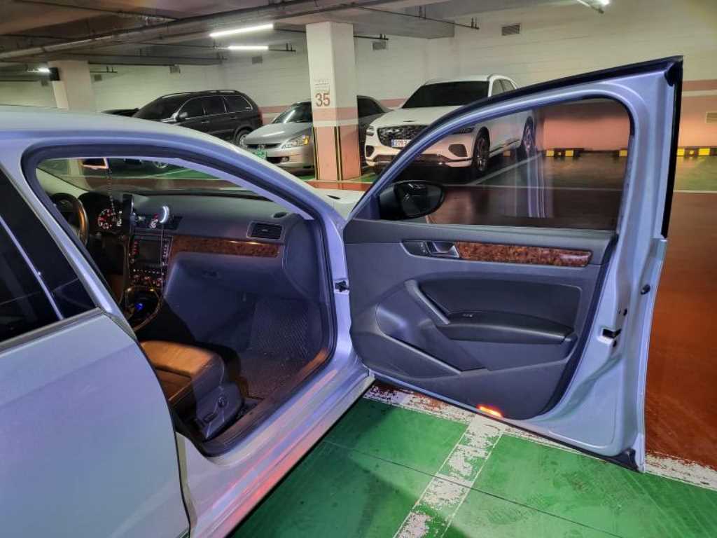 Volkswagen Passat 2013 Gris - Importación desde Corea - HF Imports Iquique - Foto 14