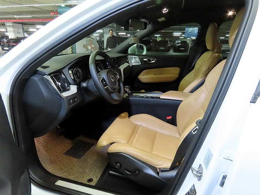 Volvo XC60 - Vista 6