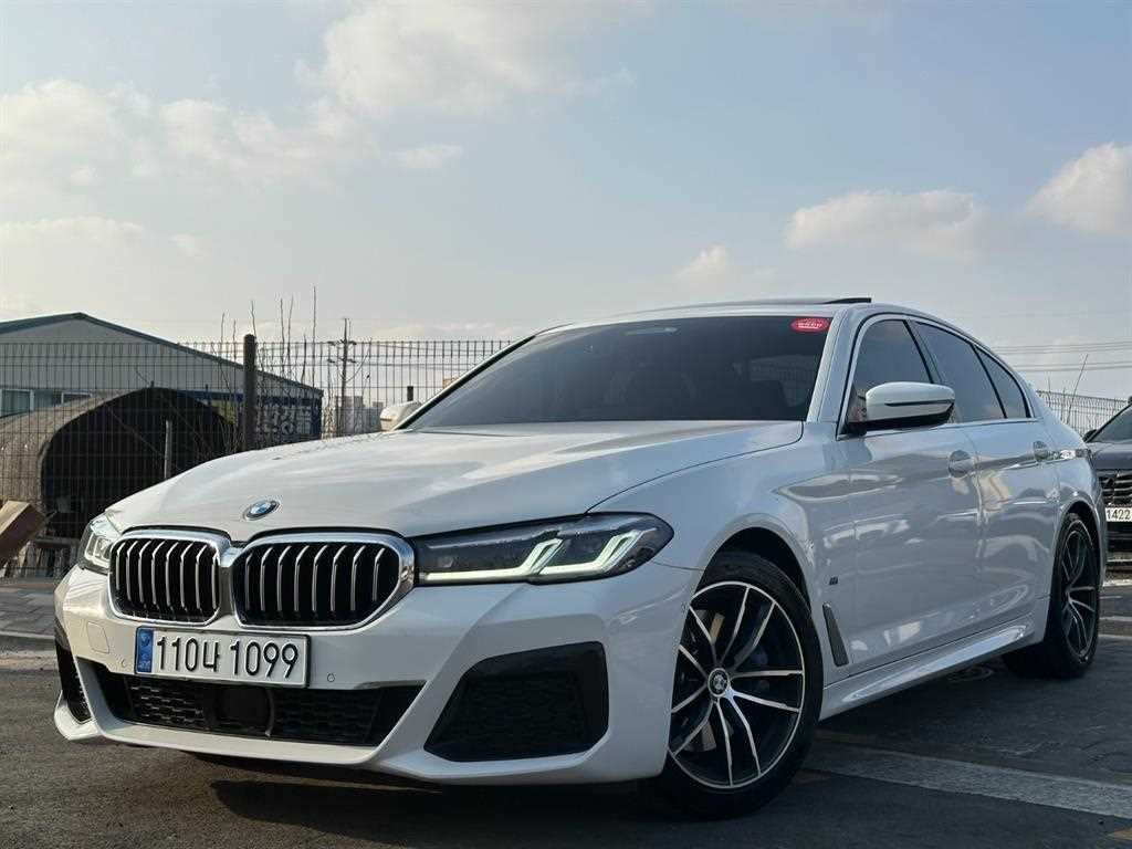 BMW 5 Series 2022 Blanco - Importación desde Corea - HF Imports Iquique - Foto 1