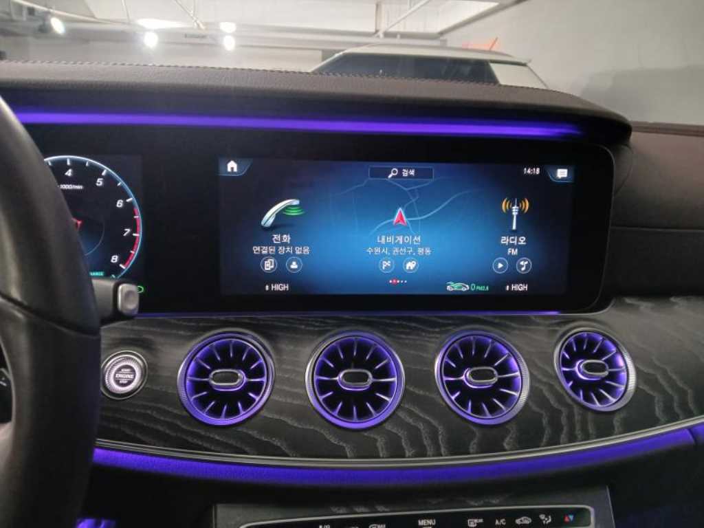 Mercedes Benz CLS Class - Vista 10