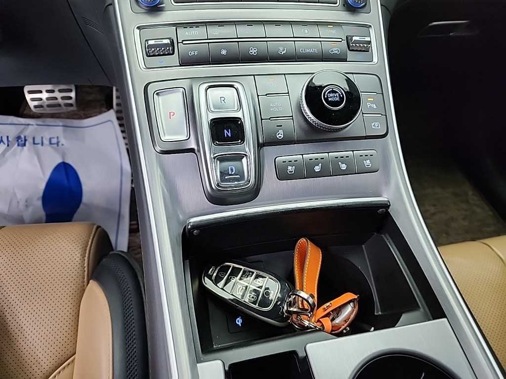 HYUNDAI Santa Fe - Vista 8