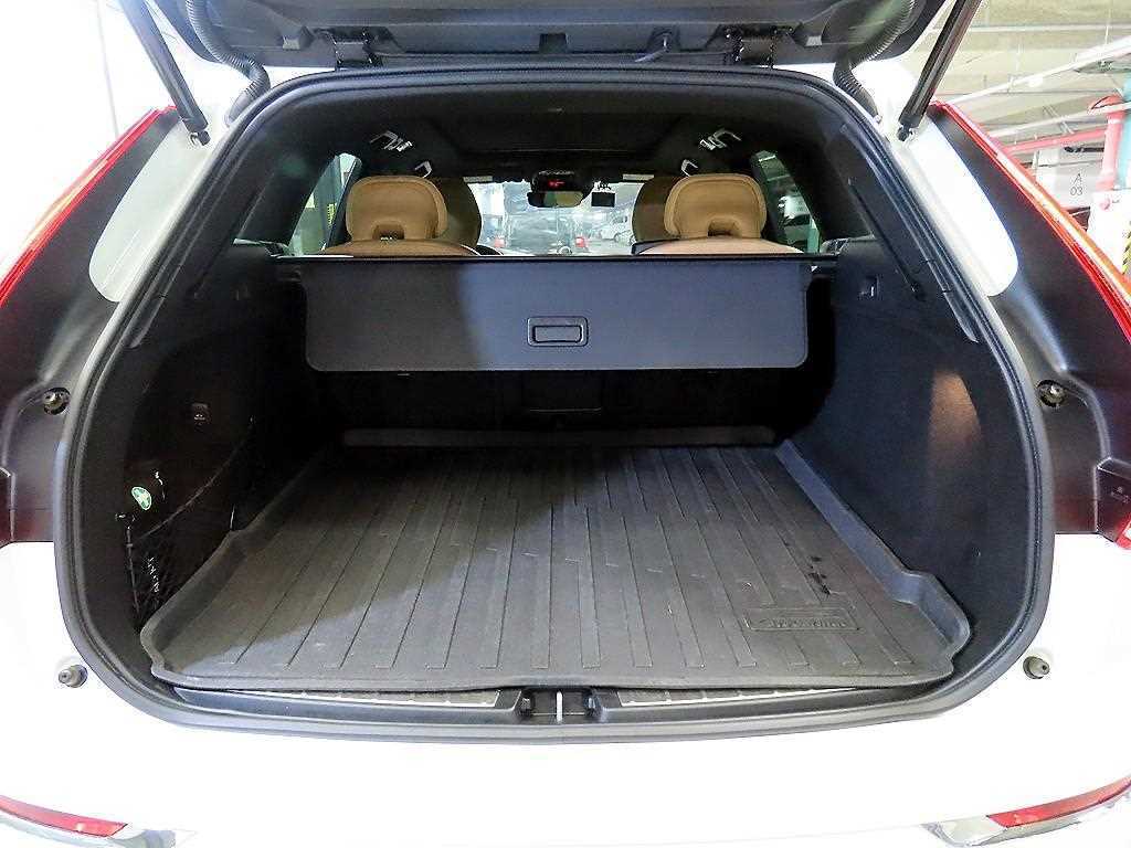 Volvo XC60 2019 Blanco - Importación desde Corea - HF Imports Iquique - Foto 16