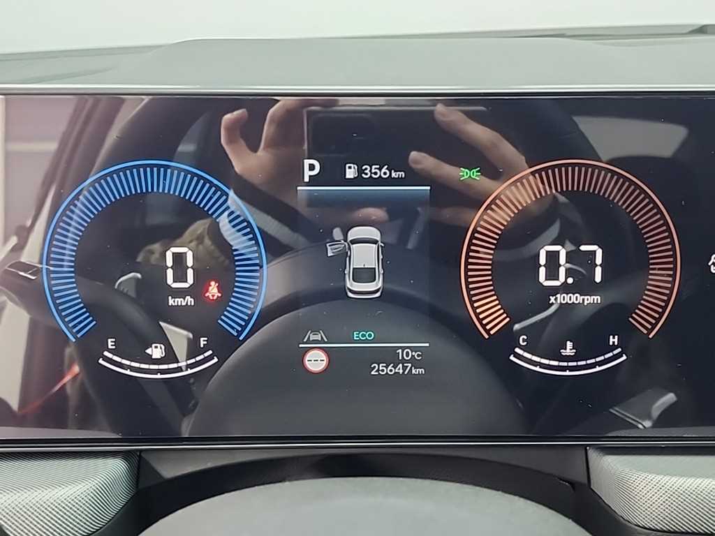 HYUNDAI Sonata - Vista 6