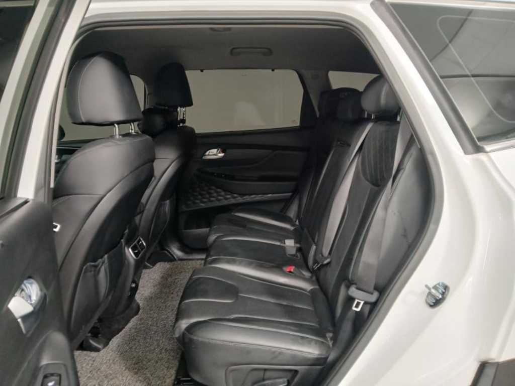 HYUNDAI Santa Fe - Vista 7