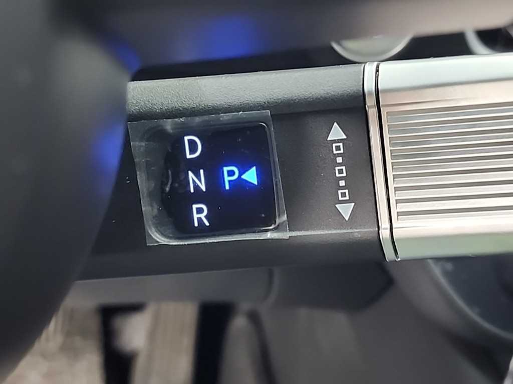 HYUNDAI Sonata - Vista 8