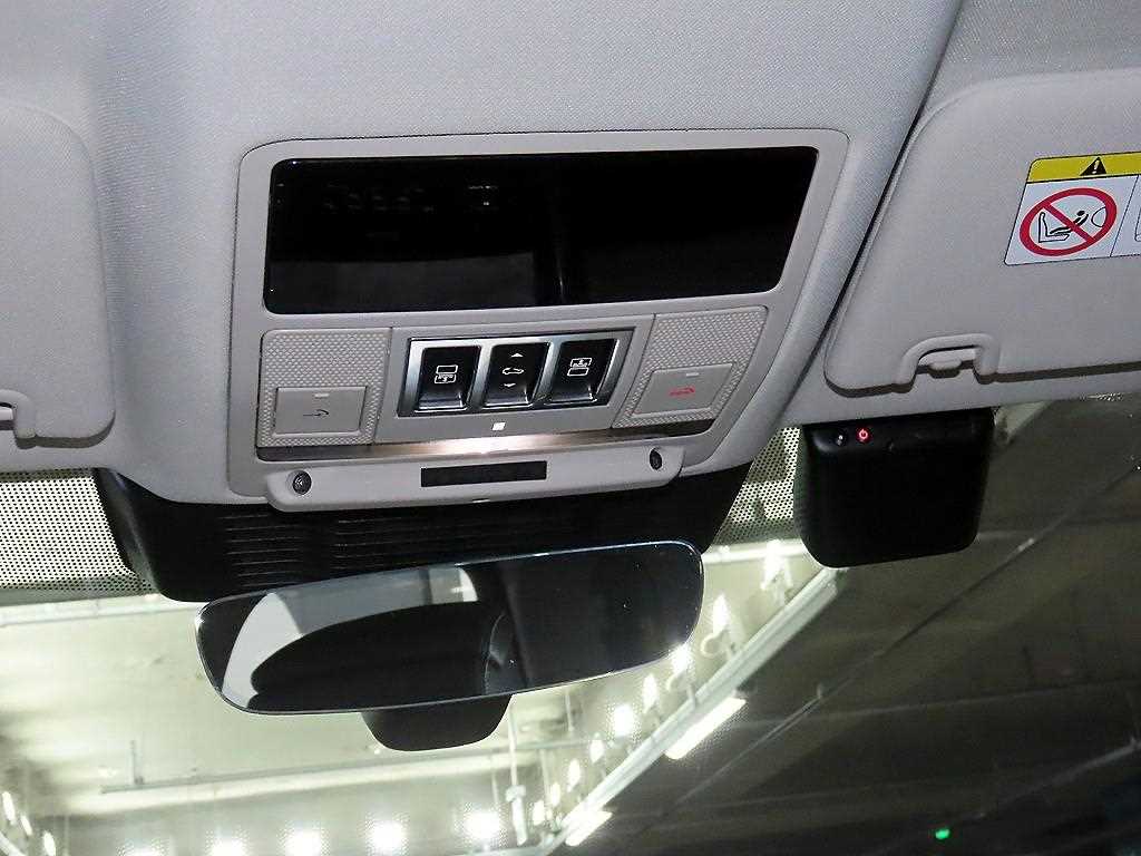 Land Rover Discovery 2025 Negro - Importación desde Corea - HF Imports Iquique - Foto 14