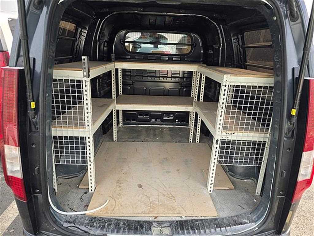 HYUNDAI Staria 2023 Gris - Importación desde Corea - HF Imports Iquique - Foto 18