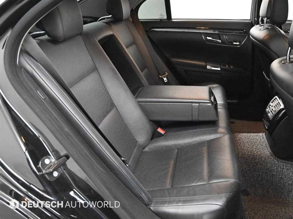 Mercedes Benz S Class - Vista 12