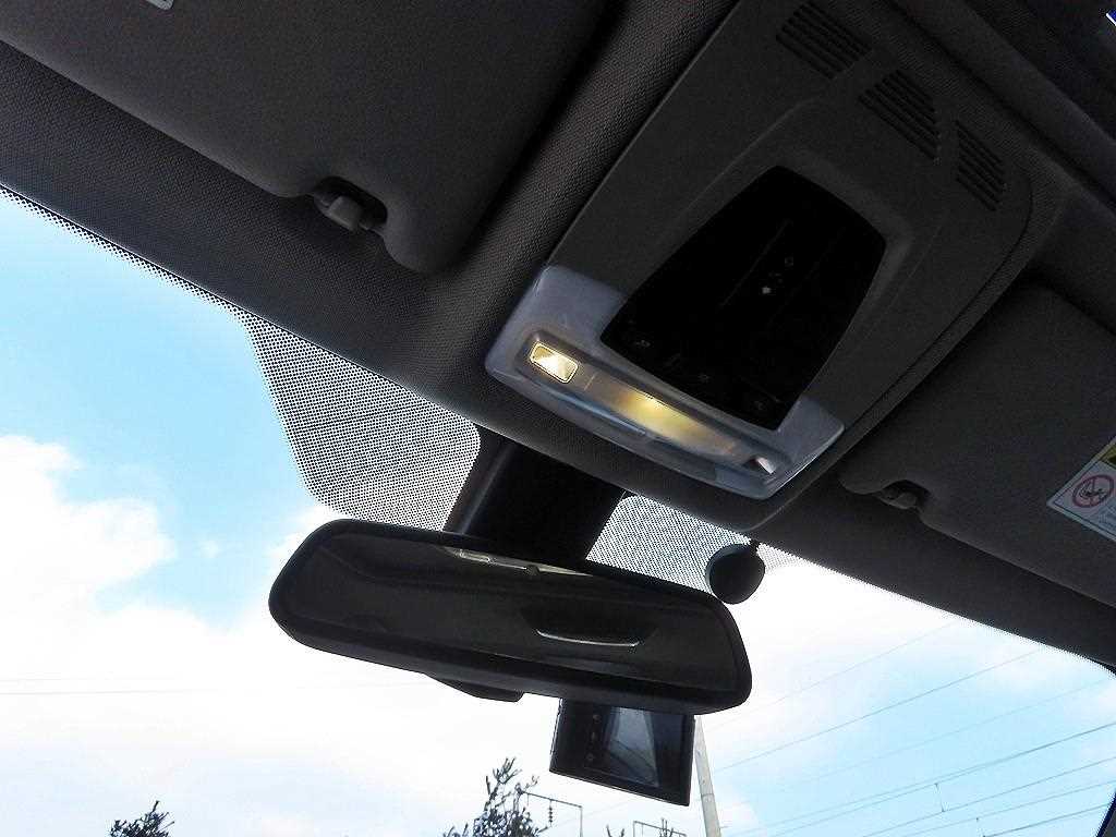 BMW 3 series 2012 Negro - Importación desde Corea - HF Imports Iquique - Foto 16