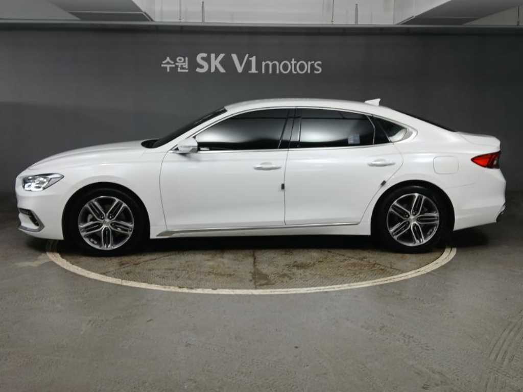 HYUNDAI Grandeur - Vista 3