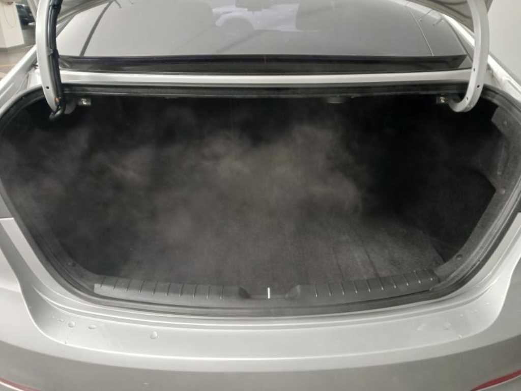 HYUNDAI Avante 2018 Plateado - Importación desde Corea - HF Imports Iquique - Foto 18