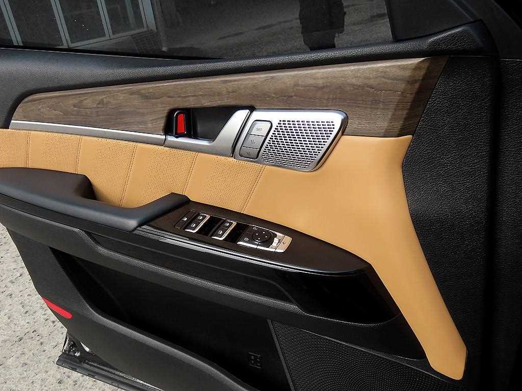 KIA Mohave - Vista 12