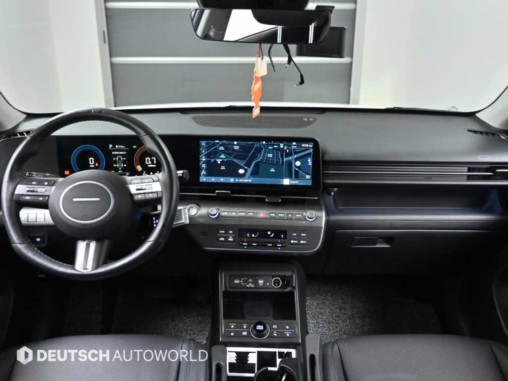 HYUNDAI Kona - Vista 7