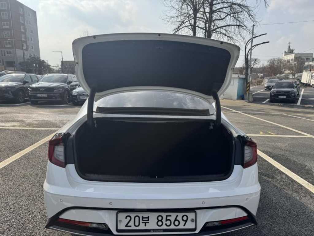 HYUNDAI Sonata - Vista 5