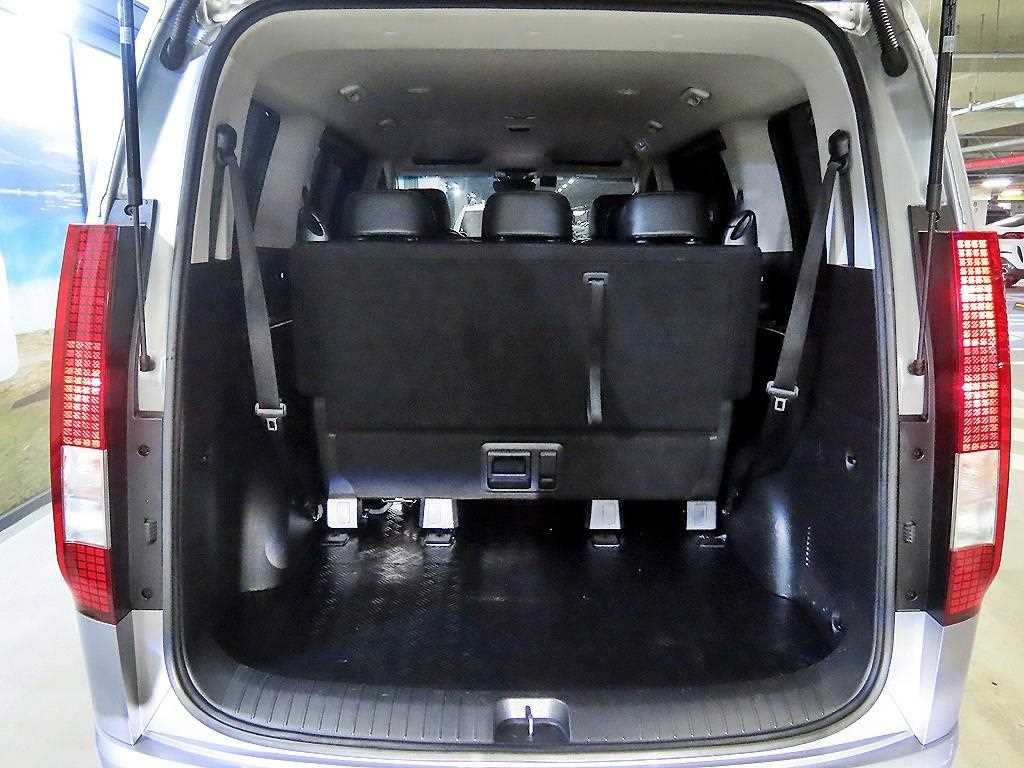 HYUNDAI Staria 2022 Plateado - Importación desde Corea - HF Imports Iquique - Foto 18