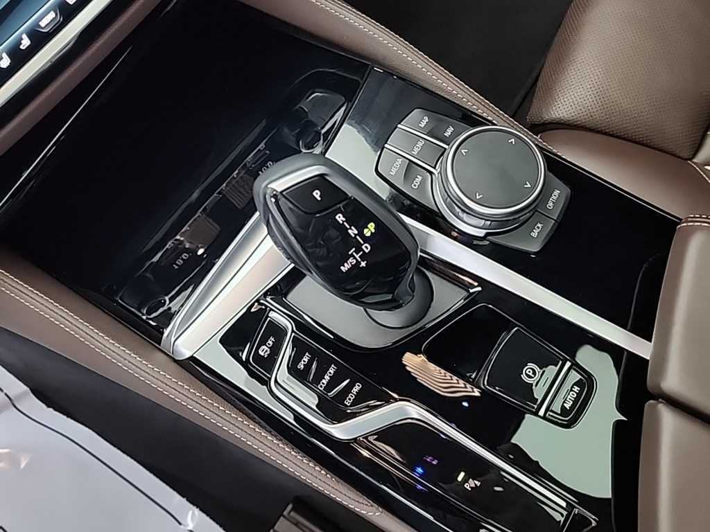 BMW 5 Series - Vista 8