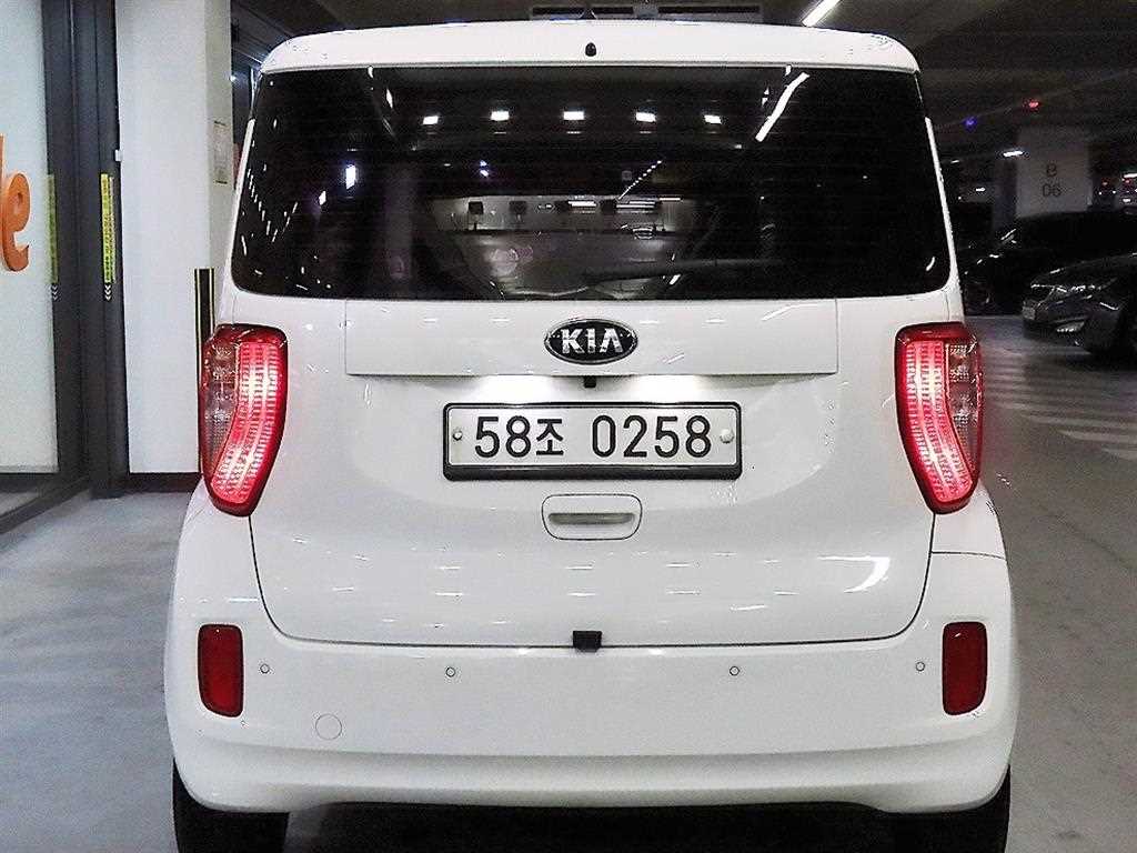 KIA Ray - Vista 5