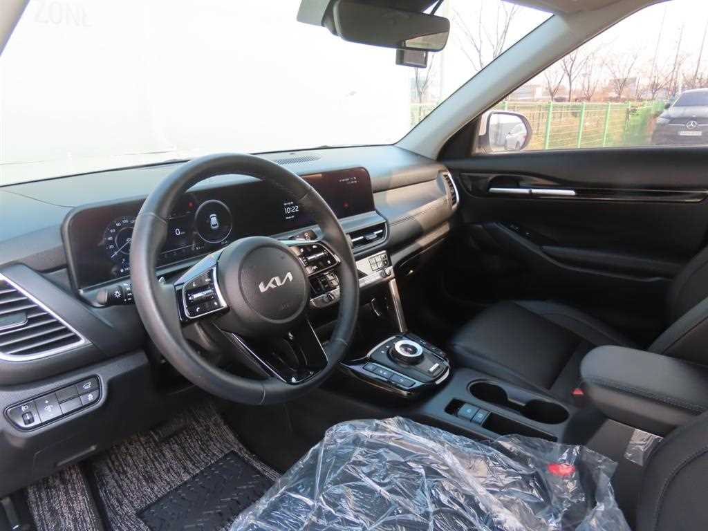 KIA Seltos 2024 Blanco - Importación desde Corea - HF Imports Iquique - Foto 17