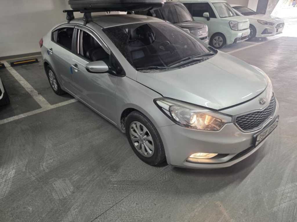 KIA K3 - Vista 2