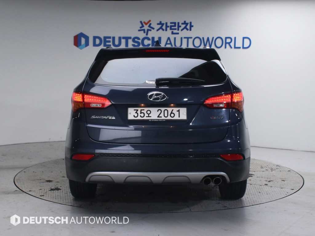 HYUNDAI Santa Fe - Vista 4