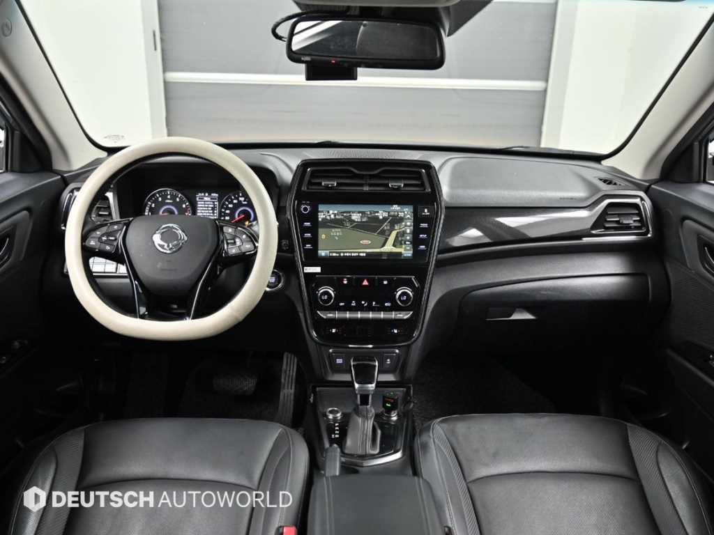 Ssangyong Tivoli - Vista 7