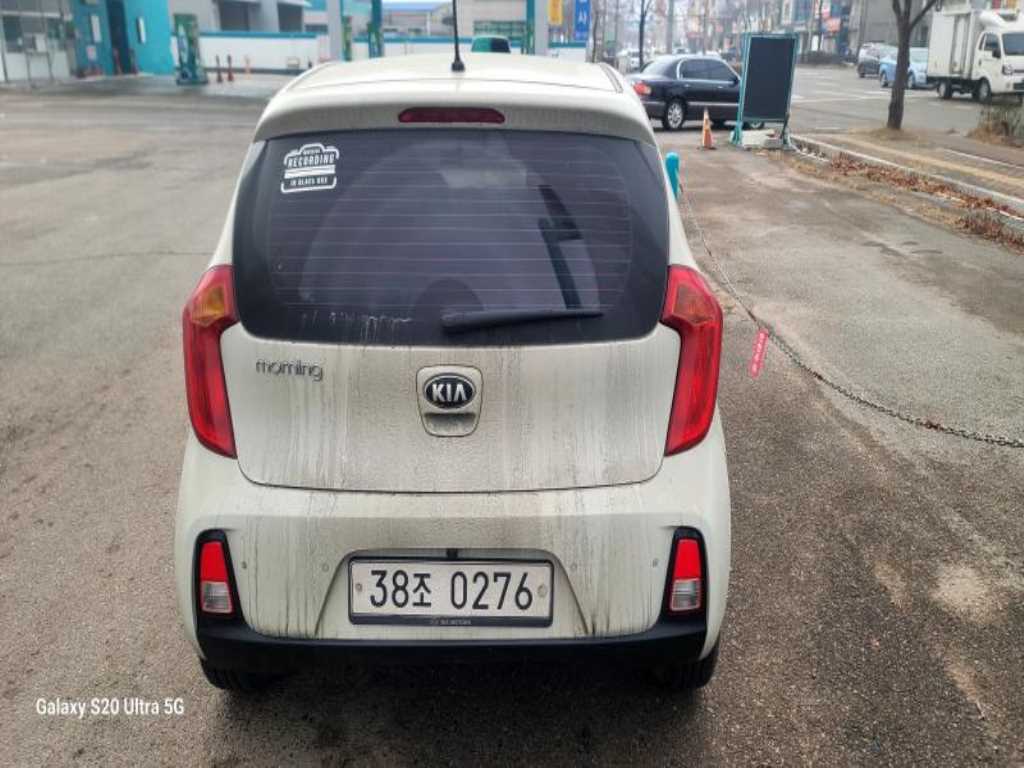 KIA Morning - Vista 5